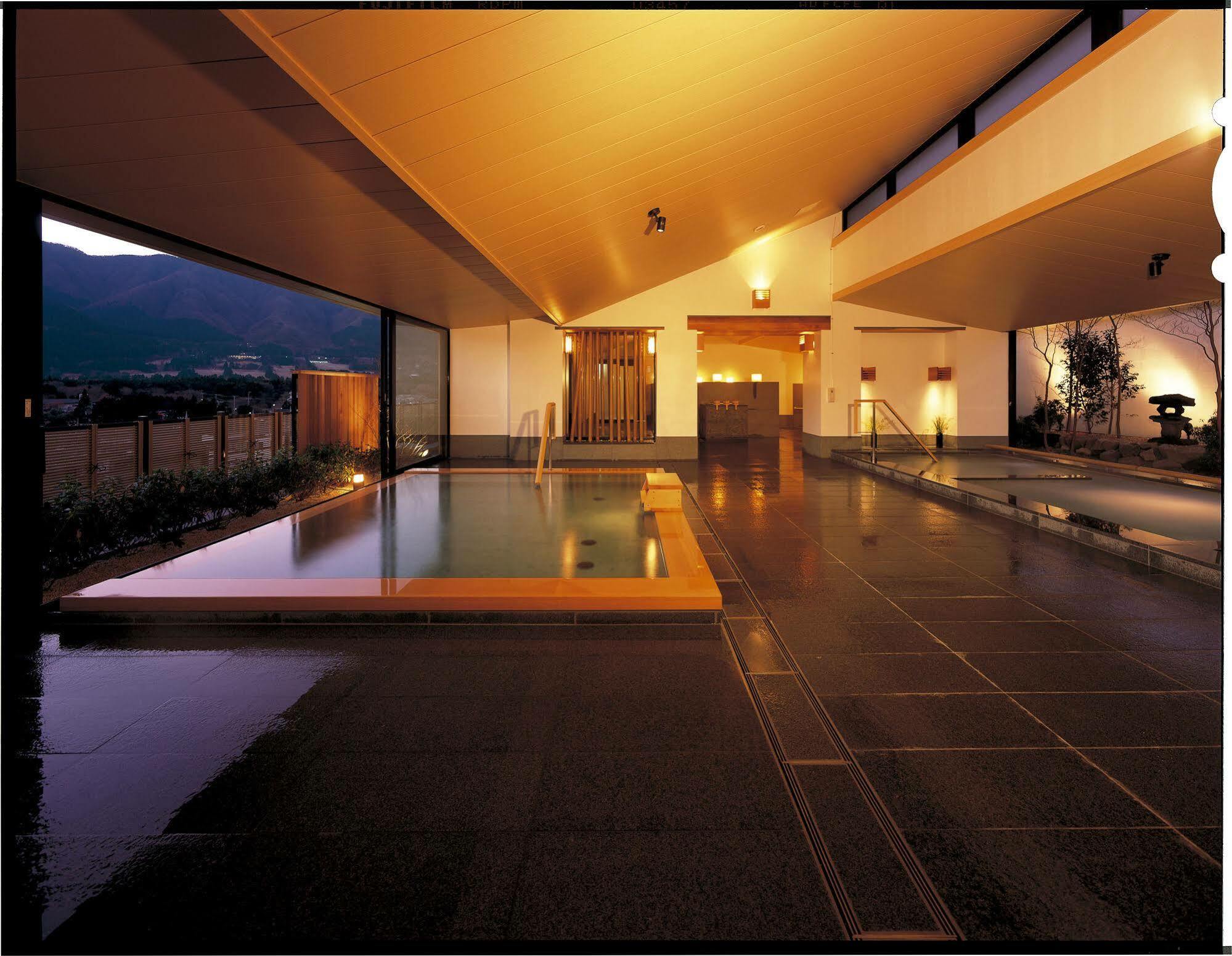 Hotel Harvest Hakone Koushien Buitenkant foto